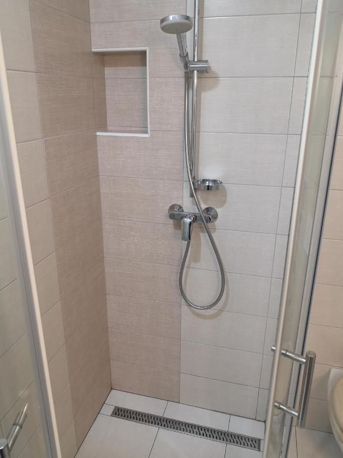 Jaka Apartments 布莱德 外观 照片